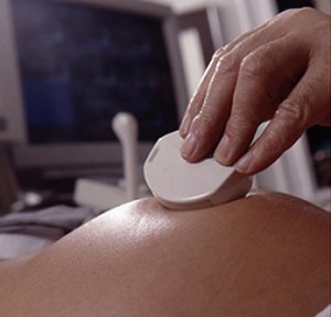 Les examens du 1er trimestre de grossesse : l'échographie précoce.
