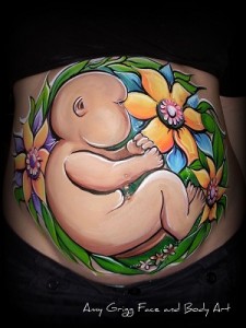 Belly painting bébé